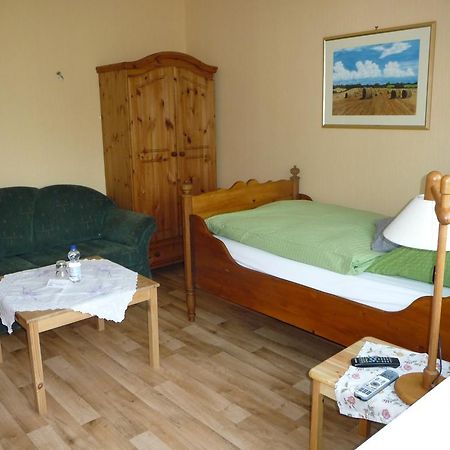 Hotel Zur Hessischen Schweiz à Doernhagen Extérieur photo