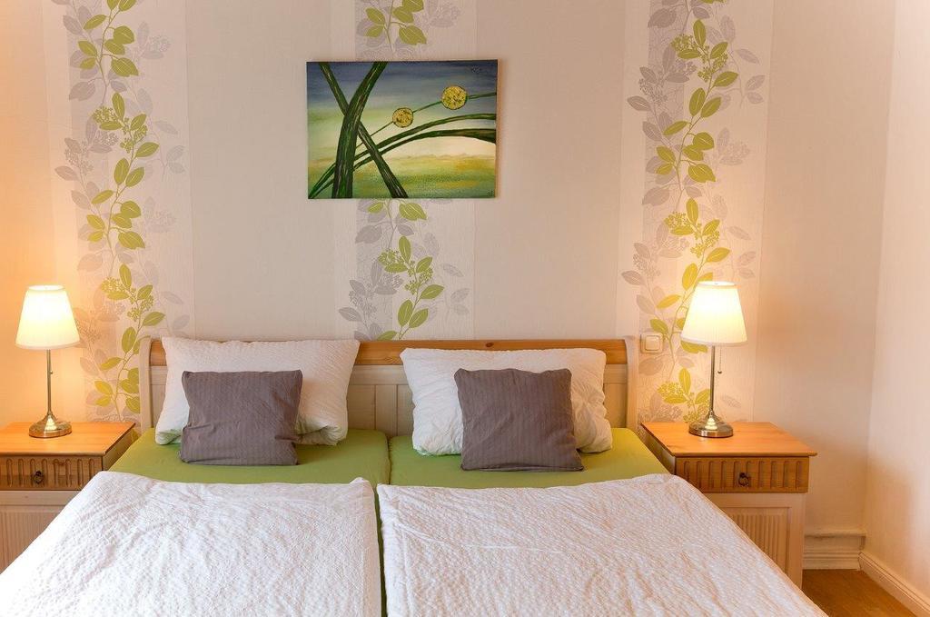 Hotel Zur Hessischen Schweiz à Doernhagen Extérieur photo